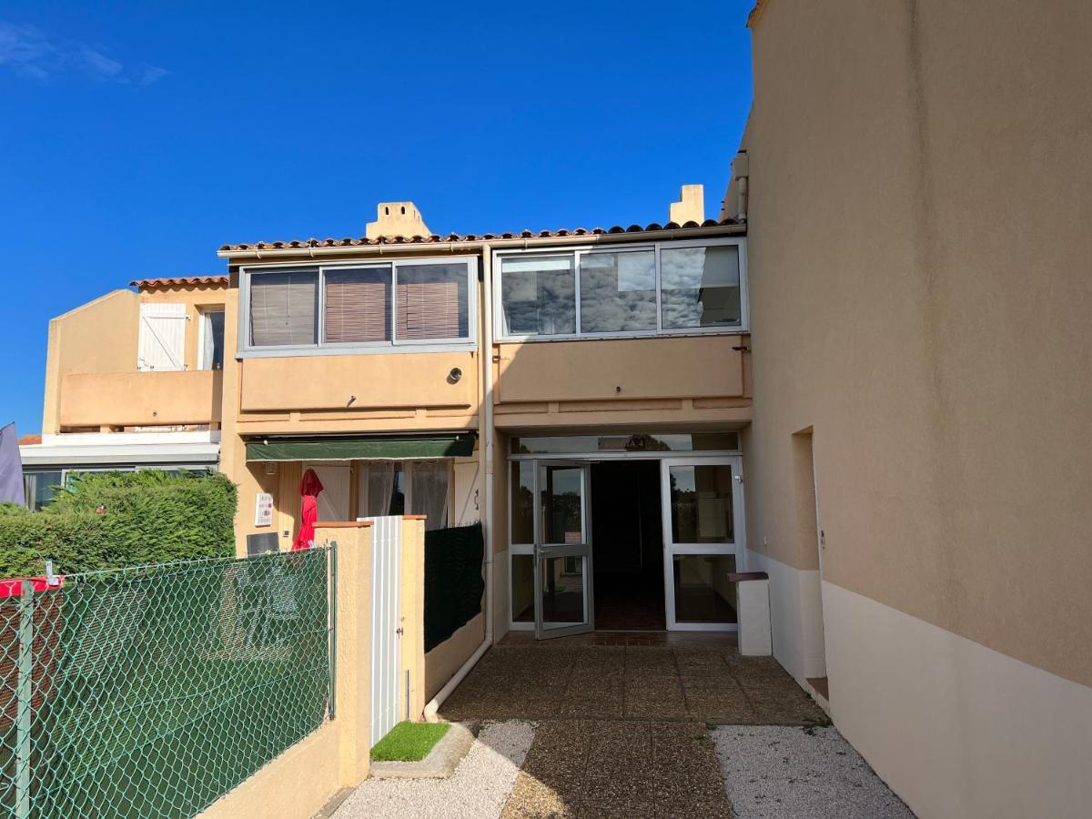 Joli Studio Tres Clair A Proximite Mer Pour 3 Personnes La Londe-les-Maures Ngoại thất bức ảnh